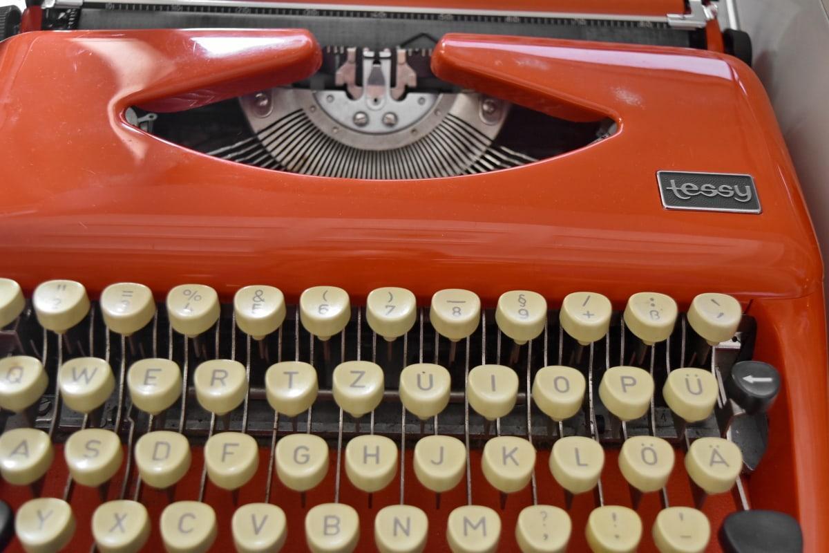 Publishing Typewriter